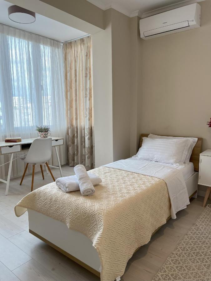 Grand New Bazaar Apartment Tiranë Luaran gambar