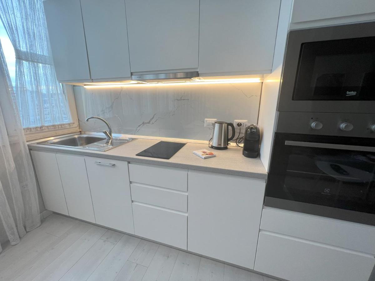 Grand New Bazaar Apartment Tiranë Luaran gambar
