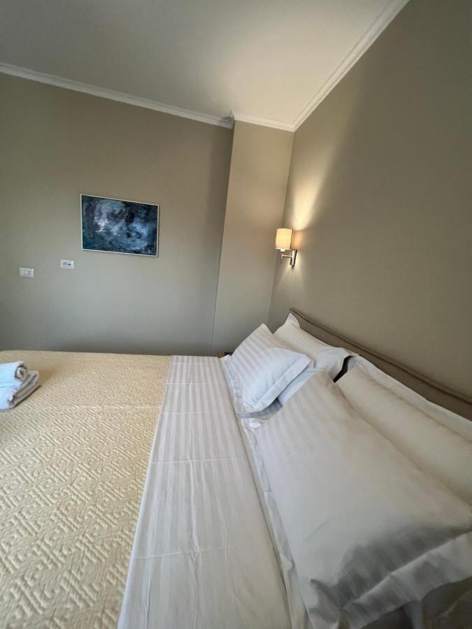 Grand New Bazaar Apartment Tiranë Luaran gambar