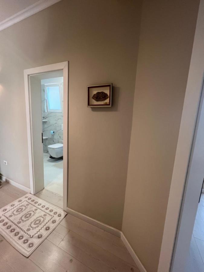 Grand New Bazaar Apartment Tiranë Luaran gambar